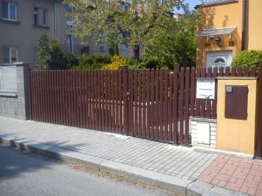 Plaňkové hliníkové ploty