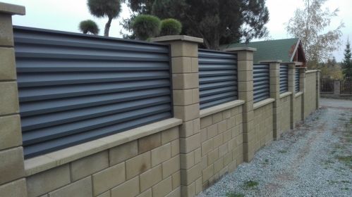 Okenicové (lamelové) hliníkové ploty