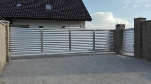 Okenicové (lamelové) hliníkové ploty