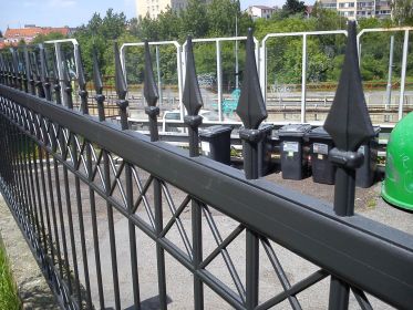 Speciální a okrasné hliníkové ploty