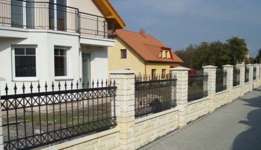 Speciální a ozdobné ploty