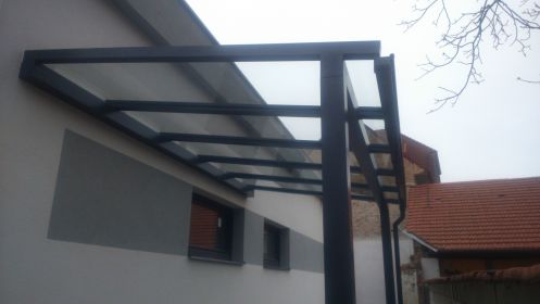Pergoly, stříšky a garážová stání